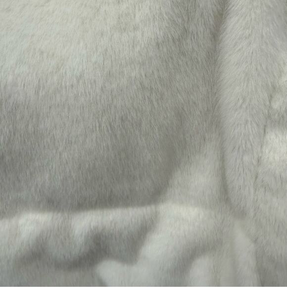 ABERCROMBIE & FITCH White Sherpa Fleece Mini Ultra Puffer Jacket SMALL - Picture 9 of 13